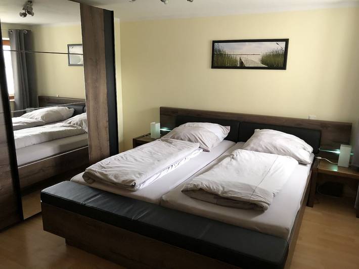 Entire apartment, Apartment 'Wiesenblick' with Shared Terrace, Balcony and Wi-Fi in Plettenberg, Märkischer Kreis