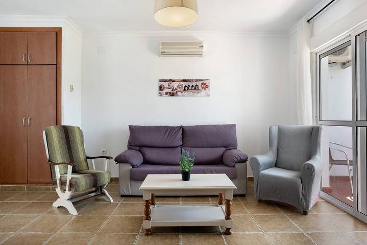 Apartamento entero, Apartamento 'Casa Mar' con balcón, Wi-Fi y aire acondicionado in Conil de la Frontera, Costa de la Luz