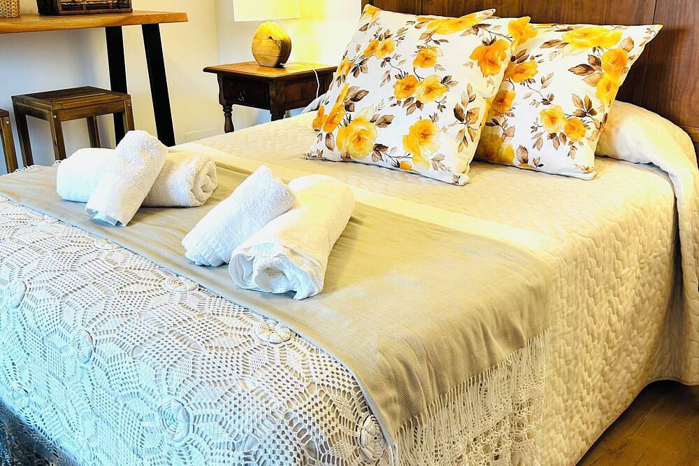 Casa con vistas increíbles 360º a espectacular y único paisaje de montaña. in La Pedrosa, San Roque de Riomiera