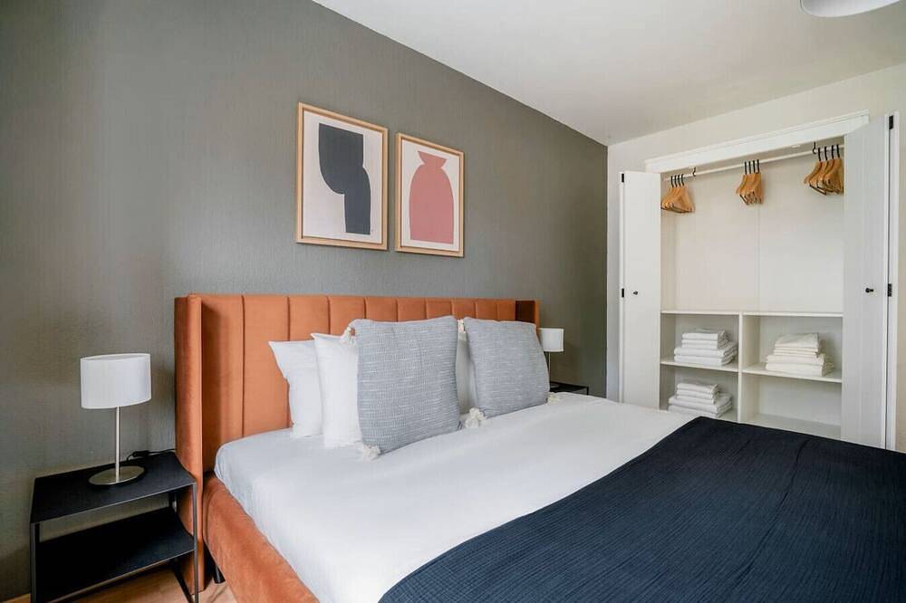 Apartamento entero, Olive Suite · Helle 3-Zimmerwohnung in Wipkingen in Zúrich, Distrito de Zúrich