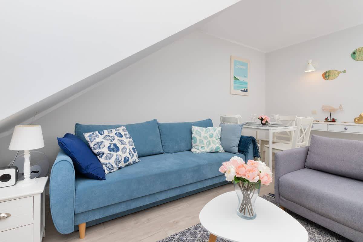 Ganze Wohnung, Cozy Apartment | Balcony | Parking | Close to the Beach in Dębki, Krokowa