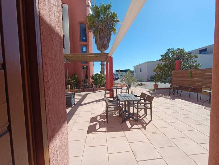 Hôtel pour 2 personnes, avec terrasse et jardin à Châteauneuf-les-Martigues - 2