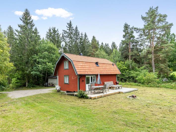 Ferienhaus für 6 Personen, mit Terrasse und Garten - 1