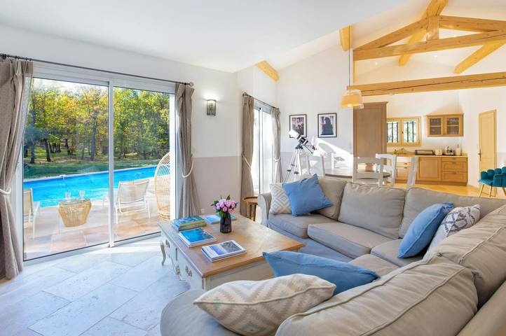 Location de vacances pour 10 personnes, avec jardin, adapté aux familles à Mons (Var) - 4