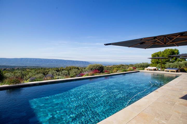 Villa pour 8 personnes, avec Terrasse ainsi que Jardin et Piscine à Gordes