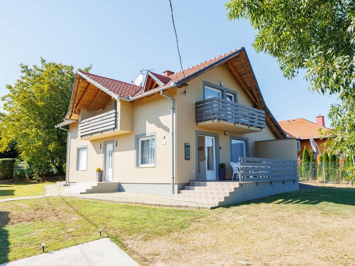 Ferienwohnung für 4 Personen, mit Terrasse in Zalakaros