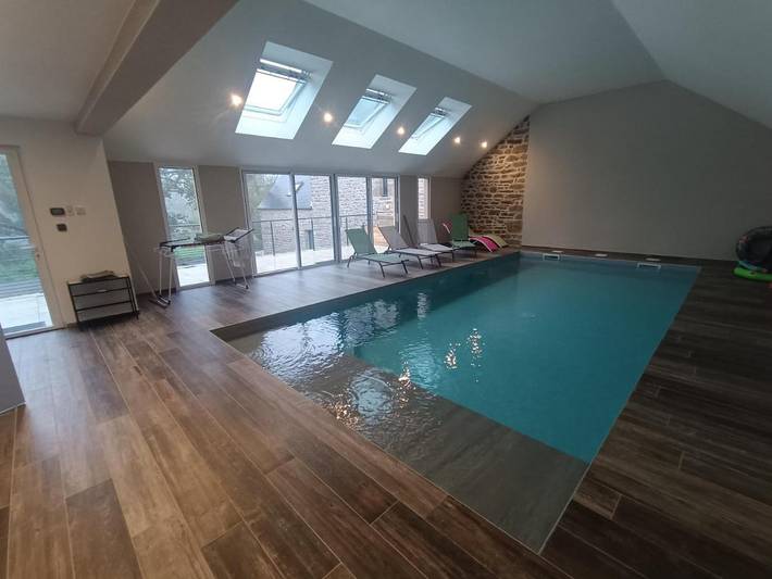 Location de vacances pour 2 personnes, avec jardin ainsi que vue et piscine, adapté aux familles à Ploudalmézeau - 4