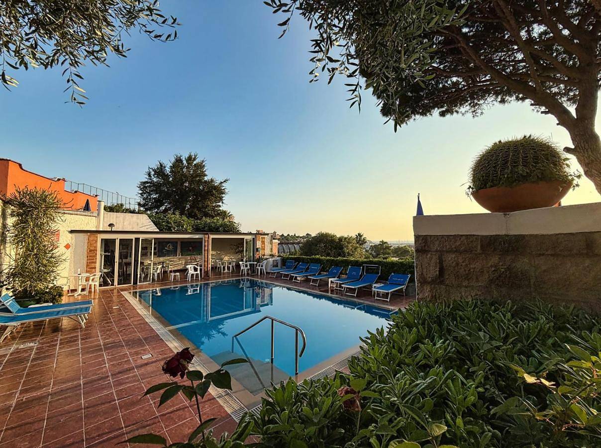 Villa Mena in Chiaia, Ischia