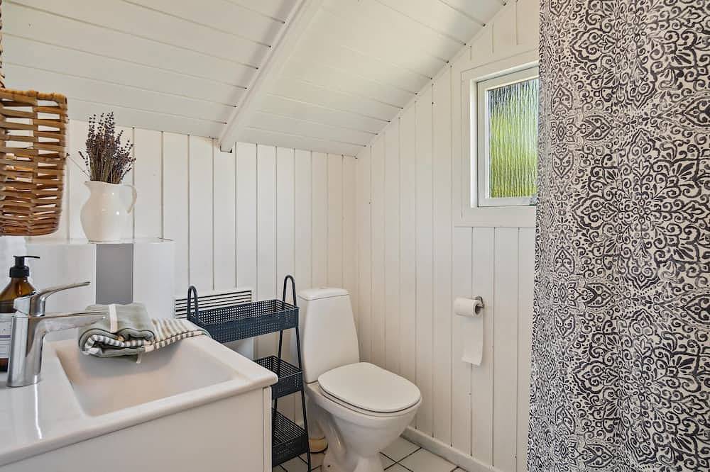 2 bedroom gorgeous home in Sejerø in Sejerø