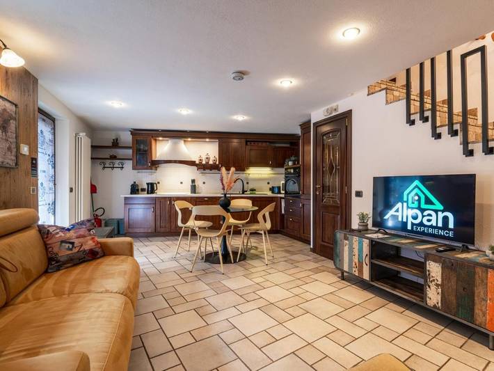 Location de vacances pour 4 personnes, avec jardin dans Roisan - 4