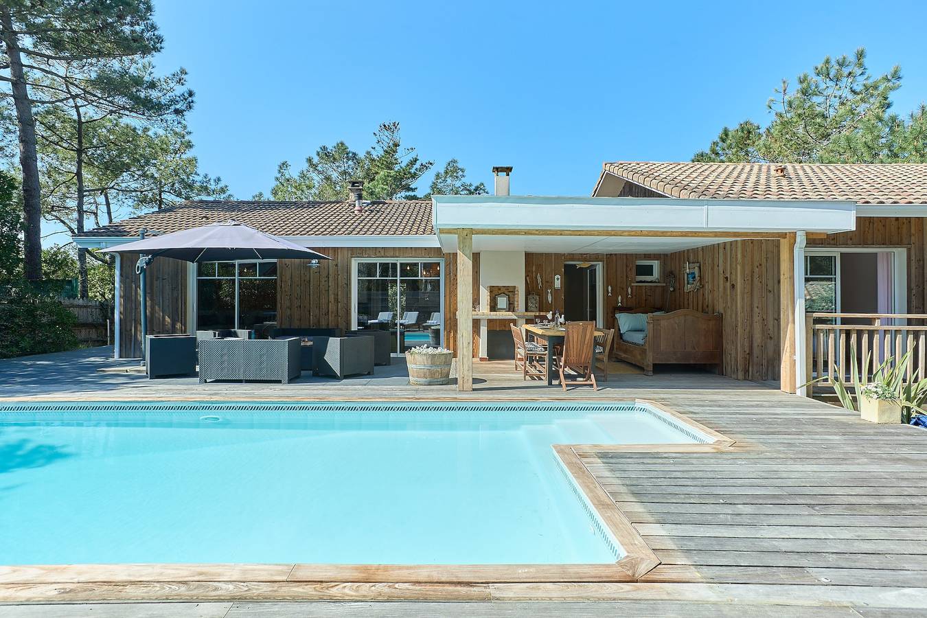Villa Rose - Au cœur du Ferret avec Piscine Privée in Lège-Cap-Ferret, Region de Arcachon