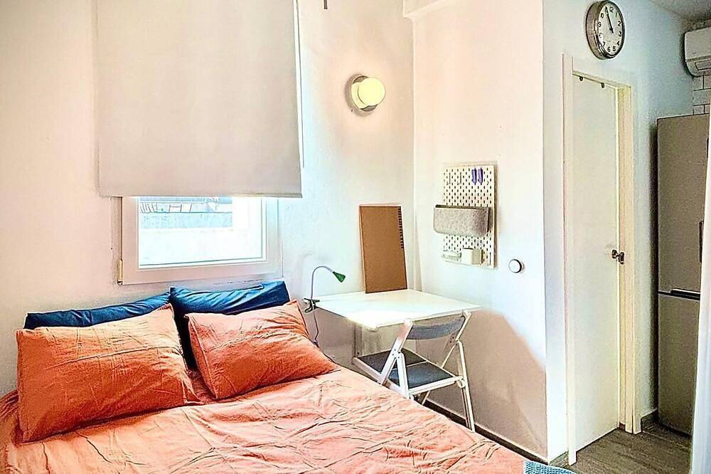 Ganze Wohnung, Studio with terrace in La Línea Centro_ Studio103 in La Línea de la Concepción, Costa de la Luz