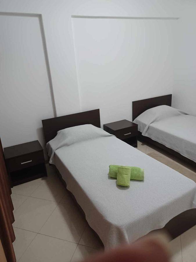 Maison d’hôte pour 2 personnes, avec vue sur le lac ainsi que vue et jardin dans Praia - 3