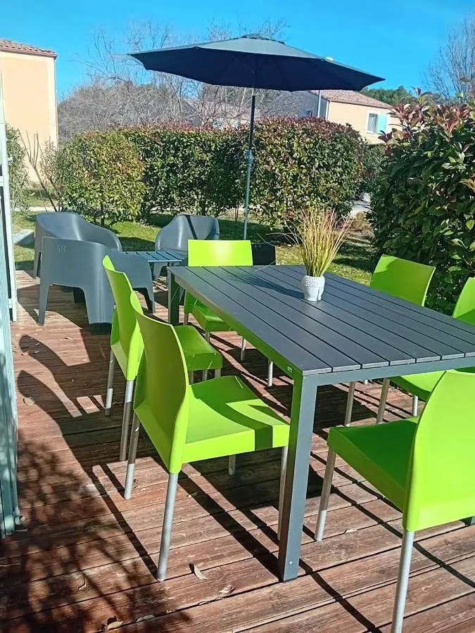 Casa de vacaciones para 4 personas, con jardín además de piscina y vistas, Se admiten mascotas - 1
