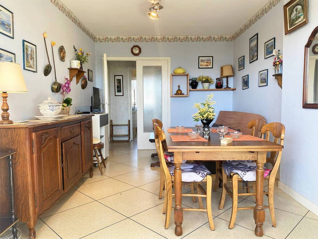 Apartamento entero, Apartamento con terraza, acceso directo a la playa, parking - Le Lavandou in Le Lavandou, Region de Toulon