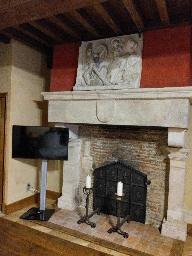 Location de vacances pour 4 personnes, avec terrasse et jardin à Châteauneuf (Côte-d'Or) - 4