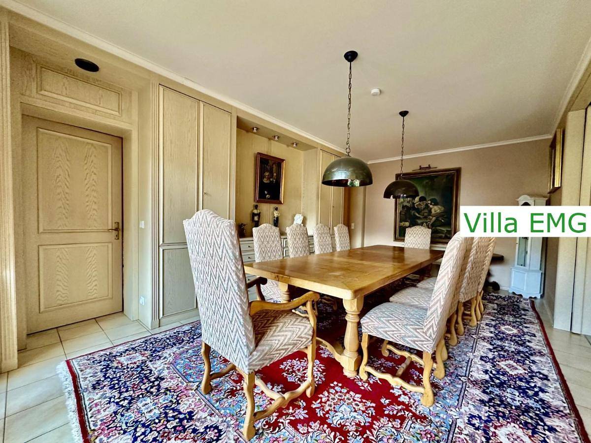 Ganze Wohnung, Luxus Ferienhaus Villa Gernsbach mit Sauna, Garten, Kamin bis 22 Personen in Gernsbach, Nordschwarzwald