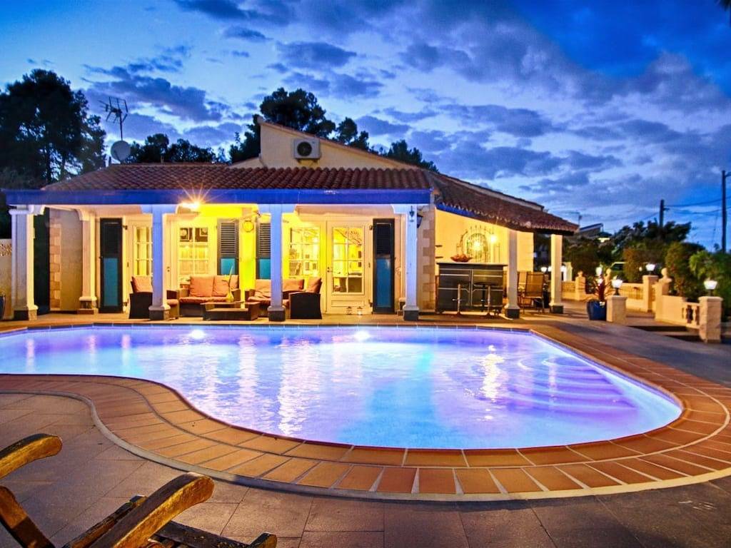 Stylish Finca Julia in Frankenberg (Eder), Waldecker Land