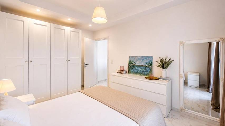 Gîte pour 3 personnes, avec Balcon ainsi que Terrasse et Vue à Serrès - 3