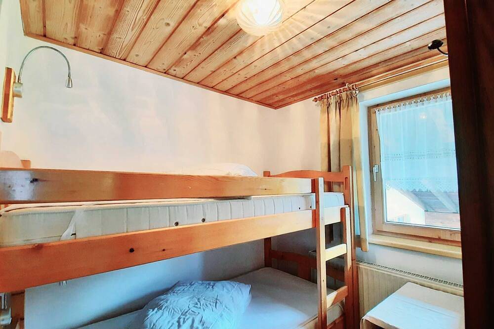 Ganze Wohnung, Ferienwohnung Ii - Haus Wolfgang Stecher in Nesselwängle, Außerfern