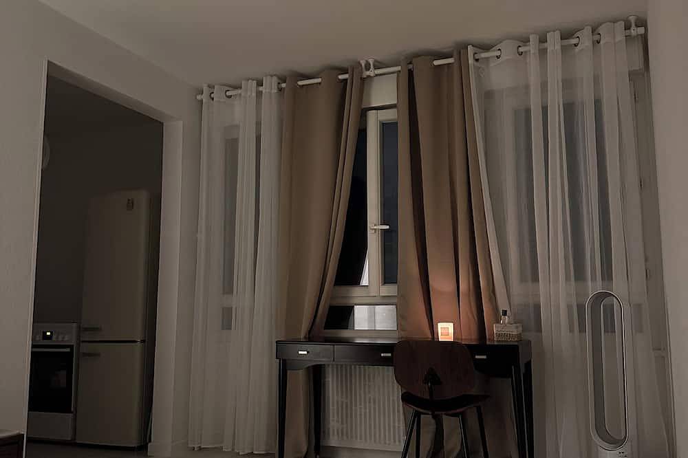 Entire apartment, One-room apartment in Aubervilliers in Aubervilliers, Seine-Saint-Denis