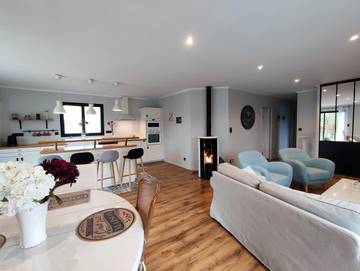 Gîte pour 4 personnes, avec terrasse et jardin dans Monchy-sur-Eu