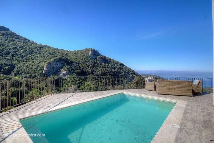 Gîte für 6 Personen, mit Terrasse und Garten sowie Pool und Ausblick auf Korsika - 3