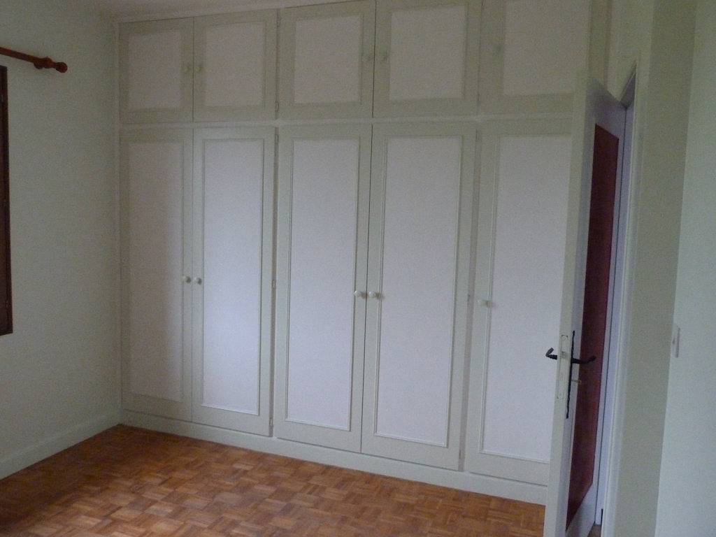 Jolie maison de campagne pour 11 personnes in Lainsecq, Région d'Auxerre