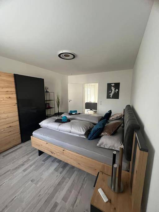 Ganze Wohnung, Natur und Stadt, neben Mannheim, Heidelberg, Worms in Lampertheim, Bergstraße