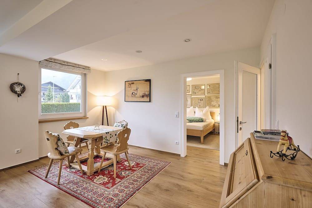 Alpenstadt Lodge, Family and Friends in Bludenz, Lechquellengebirge