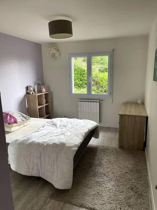 Location de vacances pour 12 personnes, avec piscine et jardin ainsi que vue et terrasse à Sauvagnon - 4