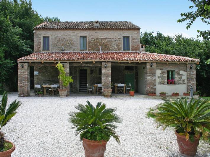 Gîte pour 2 personnes, avec Jardin et Piscine à Pesaro
