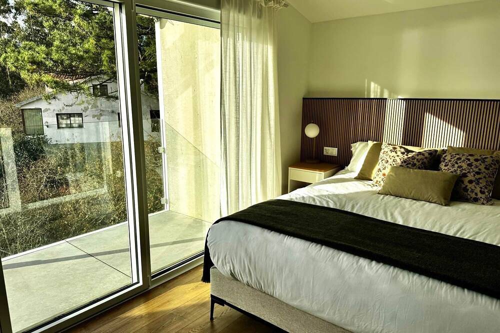 Entire apartment, Faro de Bicos in Cangas, Rías Baixas