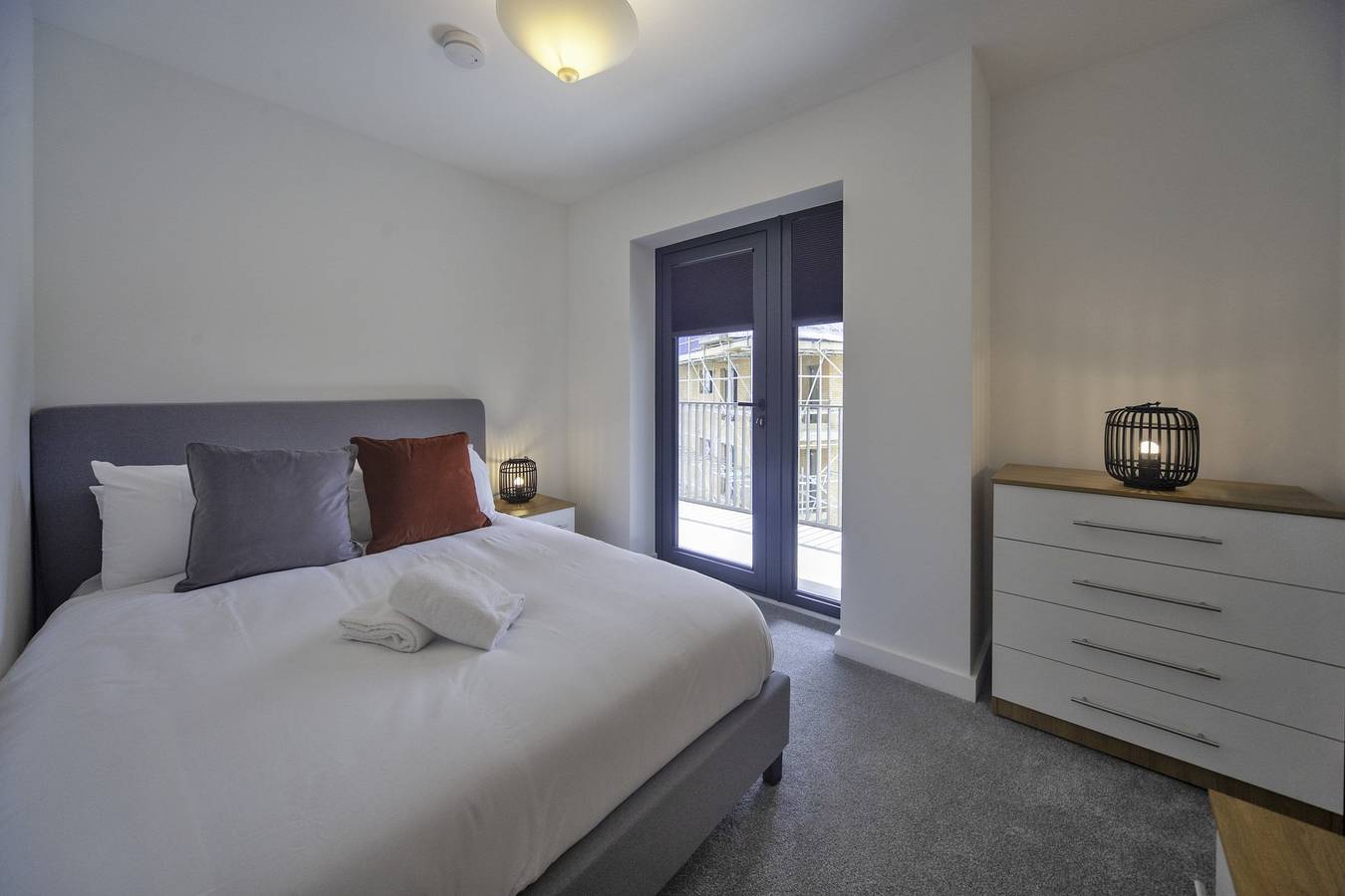 Entire apartment, Stunning 2 Bedroom Apartment in Central Ashford in Ashford, Ashford region
