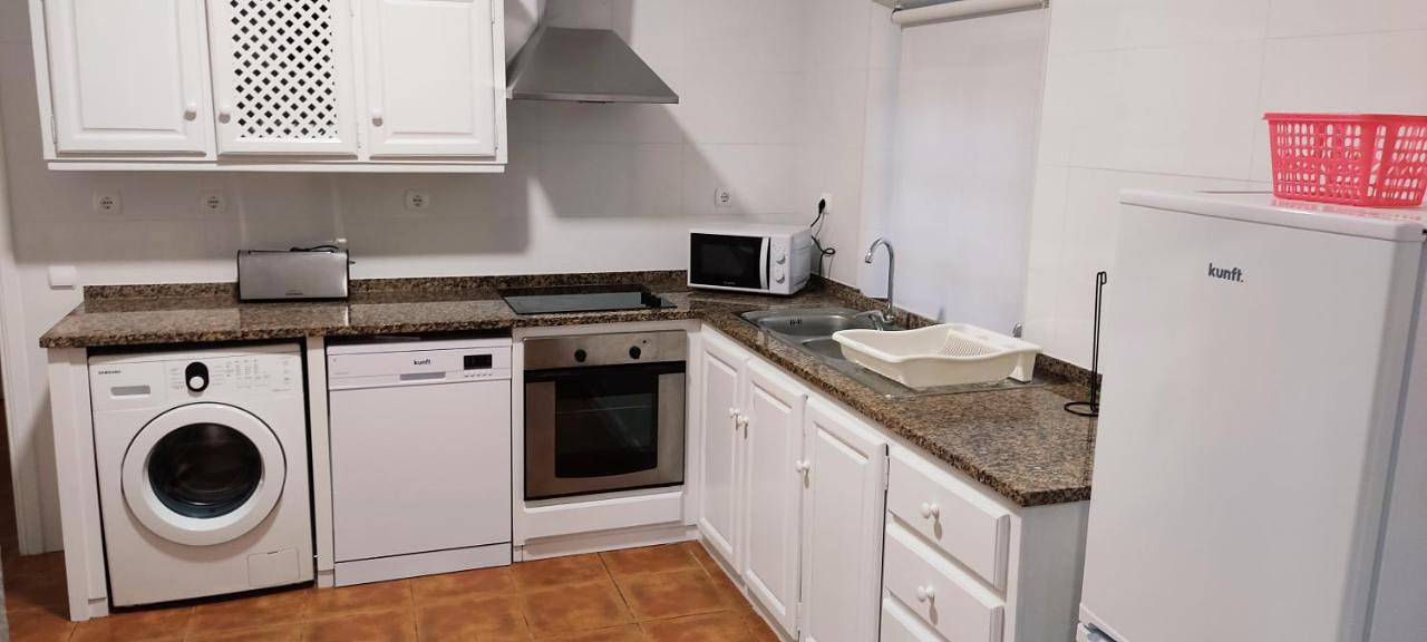 Apartamento inteiro, Three-Bedroom Apartment in Arraiolos, Distrito de Évora