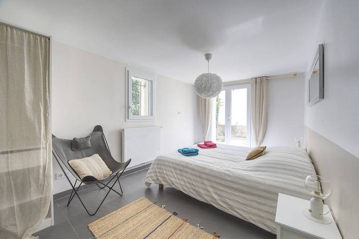 Location de vacances pour 12 personnes, avec jardin et balcon à Saint-Privat-des-Vieux - 4
