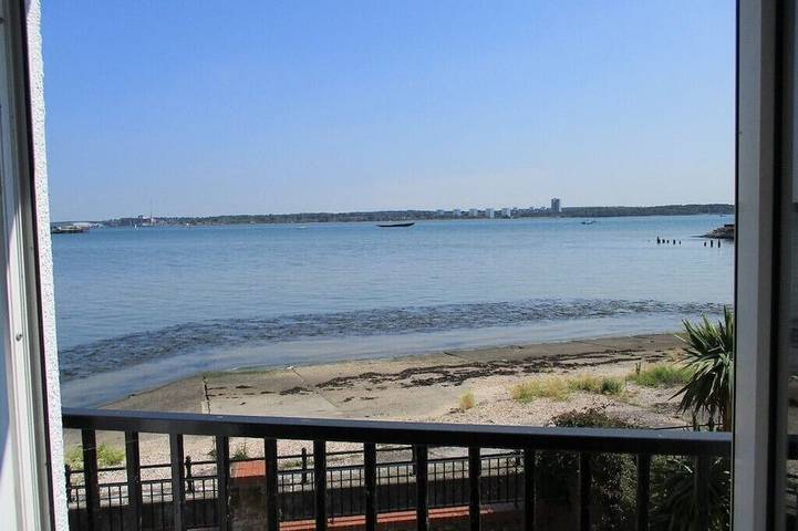 Holiday home for 6 people, with garden in Southampton