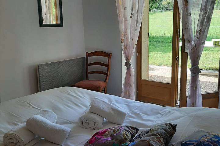 Location de vacances pour 6 personnes, avec jardin et terrasse à Cosne-Cours-sur-Loire - 4