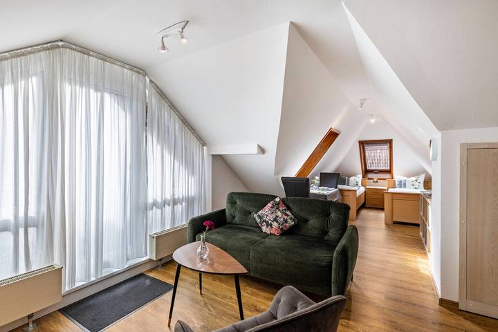 Ferienwohnung für 2 Personen, mit Balkon und Garten in Bad Urach - 4