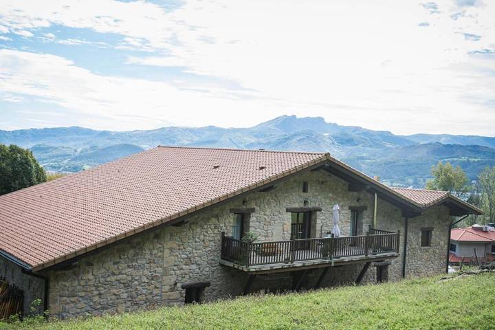 Casa rural para 2 personas, con jardín y vistas, Se admiten mascotas en Fuenterrabía - 3
