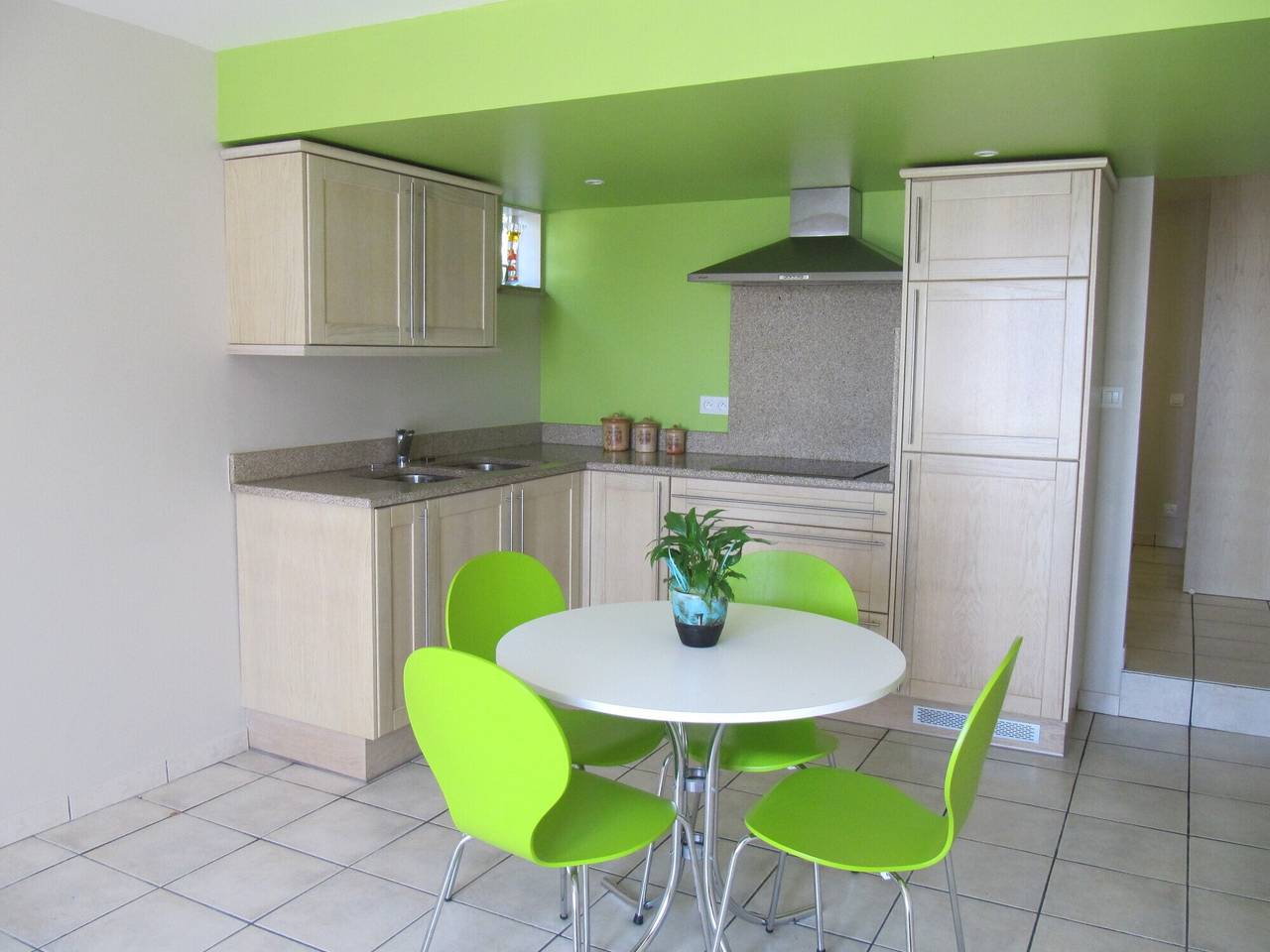 Apartamento entero, Apartamento 'Agradable' con Wi-Fi in Villefranche-de-Rouergue, Aveyron (desambiguación)
