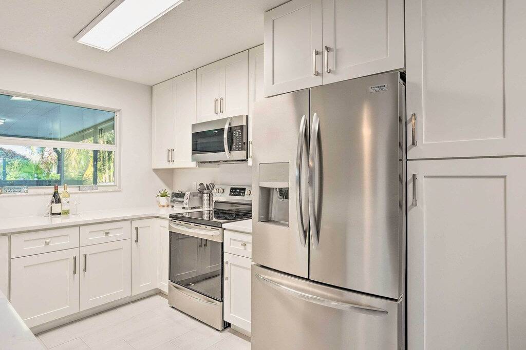 Jupiter Home w/ Patio & Grill ~ 6 Mi to Beach! in Jupiter, Palm Beach County