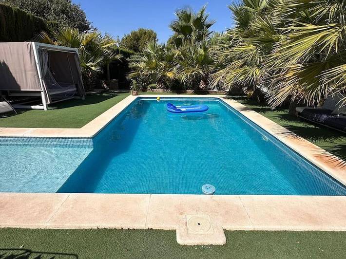 Gîte pour 4 personnes, avec vue et terrasse ainsi que piscine et jardin à Llíria - 4