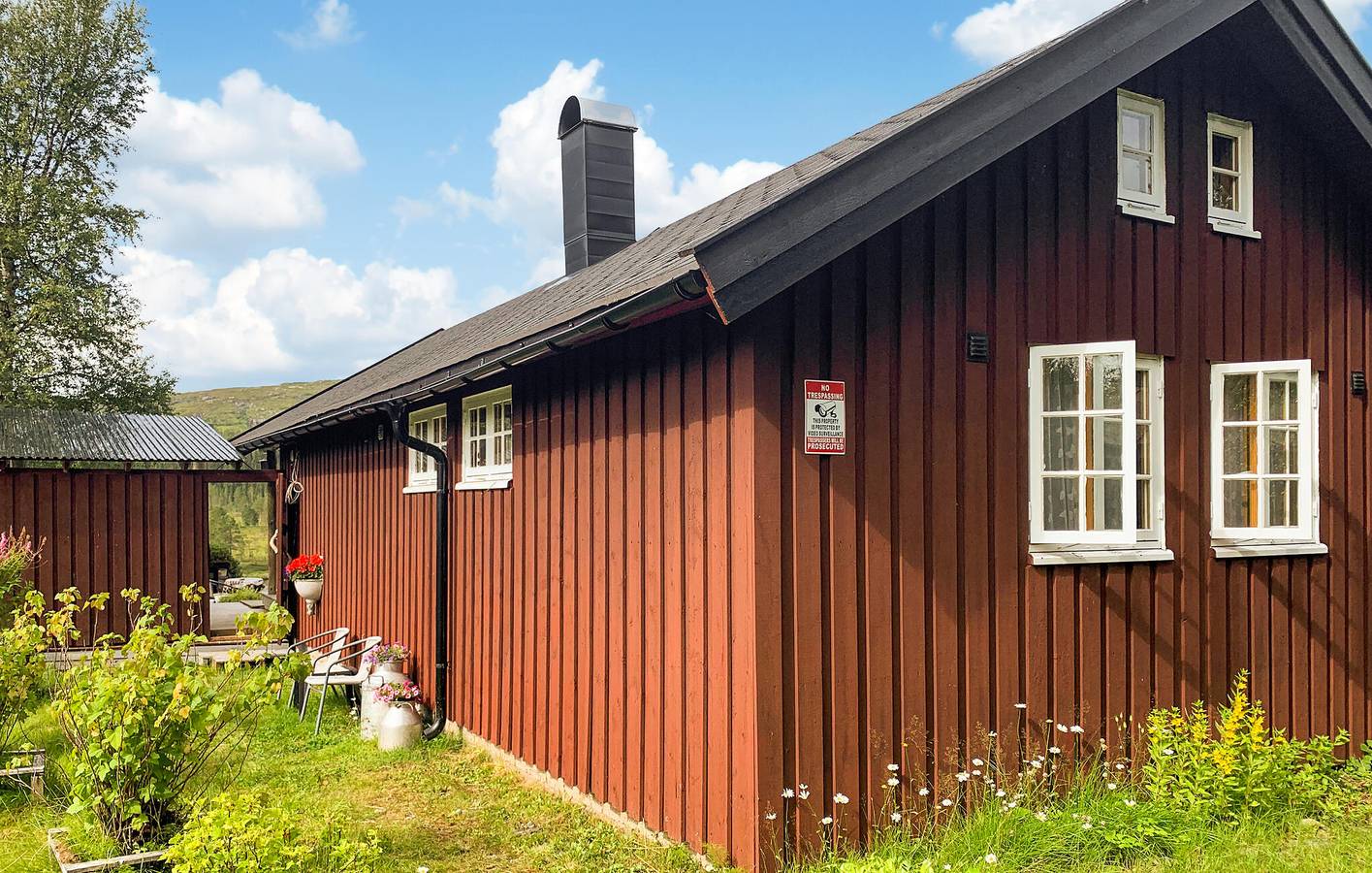 Ferienhaus für 7 Personen mit Terrasse in Namsskogan