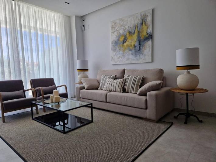 Apartamento para 4 personas, con piscina para niños y vistas además de piscina y jardín en Costa Ballena