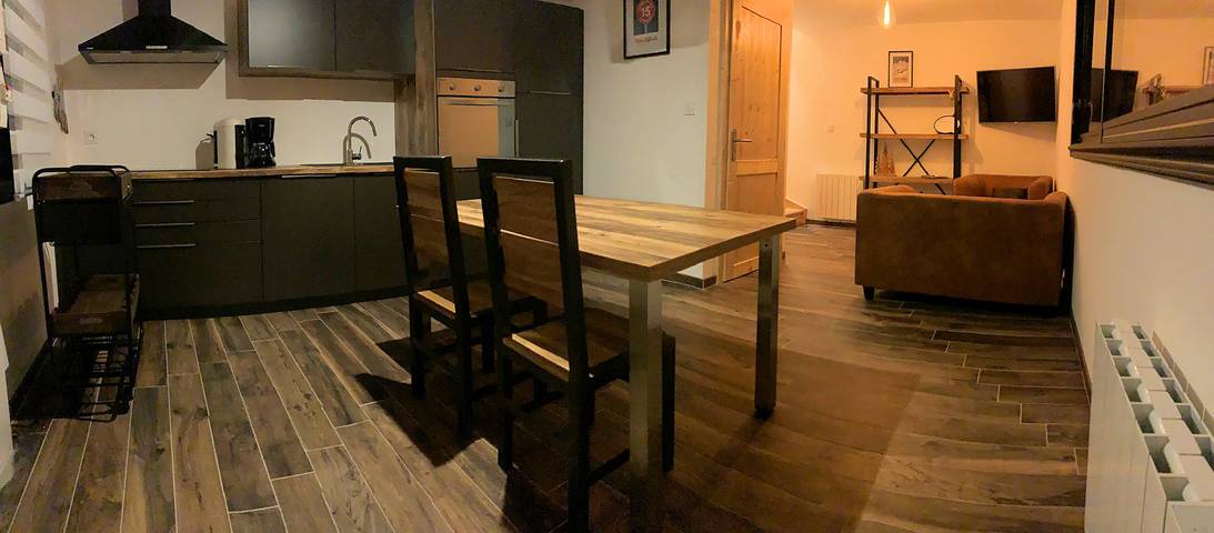 Gîte pour 4 personnes, avec terrasse et jacuzzi ainsi que sauna et jardin, animaux acceptés à La Bresse - 4