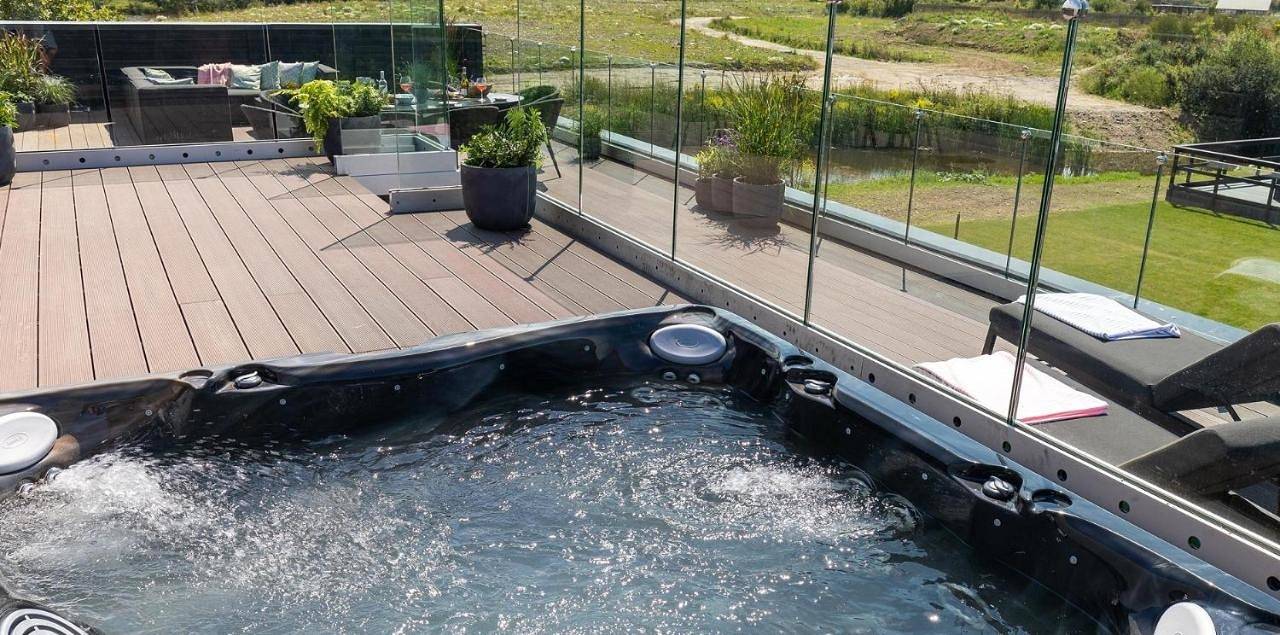 Resort for 4 people with sauna in Cornwall