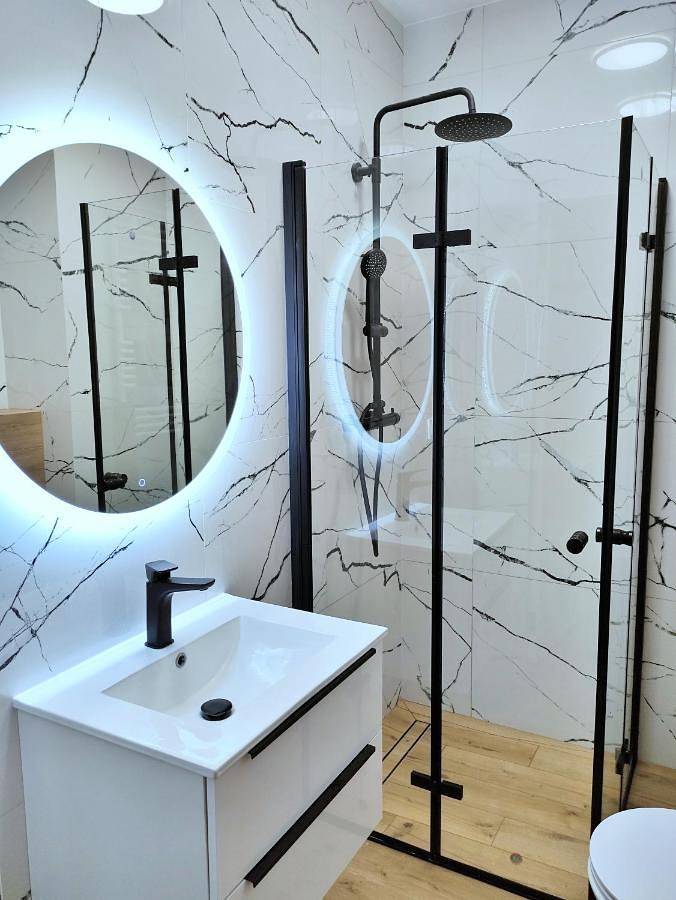 Apartament wakacyjny dla 2 osób, z widok i ogród w Białołęka