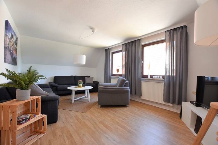 Ferienwohnung für 4 Personen, mit Terrasse und Garten in Grube