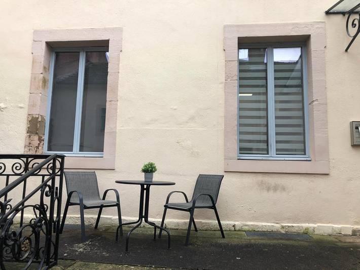 Gîte pour 3 personnes, avec terrasse et vue, animaux acceptés dans Office de Tourisme de Luxeuil-les-Bains - 4